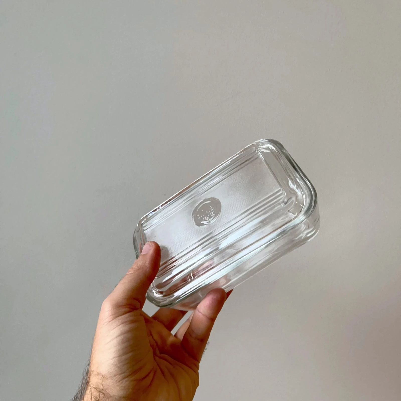 Ensemble de 2 beurriers Duralex France, verre artisanal, vintage, années 1960 - France