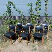 Du nouveau par ici 🤩

Lot de 6 chaises en teck Battistini modèle 703, bel état dans son ensemble.
À retrouver samedi prochain sur Marsac (16).

#vintage #chaiseteck #chaisevintage #chaisestylescandinave #chaiseannee60 #brocante #brocanteenligne