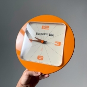 Notre habituel résumé des dernières stories avec en avant première cette magnifique pendule Jaz orange vintage ! À vos commentaires 😉

• Pendule Jaz vintage
• Lot de 6 tasses Vereco dans leur emballage
• Coupelle MOFP clipsable sur assiette
• Pèse-personne Terraillon bleu
• Tasse moyenne Arcopal tulipes
• Lampe orange flexible
• Socotel S63 à cadran ivoire
• Globe danois Scan-Globe de 1972
• Suspension/plafonnier Art Deco en verre

#vintage #jaz #pendulejaz #penduleorange #tassemoka #tassevereco #vereco #coupellemofp #pesepersonne #pesepersonnevintage #terraillon #pesepersonneterraillon #arcopal #arcopaltulipe #tassearcopal #lampeorange #lampevintage #socotel #socotels63 #socotels63ivoire #socotelblanc #scanglobe #globelumineux #globevintage #globelampe #suspensionartdeco #artdeco