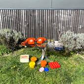 C’est le retour de chine dominicale 😍. Le soleil étant présent, on peut vous proposer la photo du jour, et cela fait plaisir !!
Des nouveautés en couleur à vous proposer :

• Téléphone Socotel S63 orange à cadran
• Verre Cacolac
• Grand presse agrume en verre
• Mug Arcopal « Scania »
• Beurrier Tupperware
• Trio de Tupperware soleil
• Boite à biscottes Gregoire
• Coquetier rose et bleu Bonux
• Boite à 12 oeufs La Clé
• Table basse circa verre fumé aluminium 70’

#chinedujour #vintage #retourdechine #socotel #tupperware