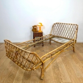On est lundi, parfait pour vous proposez ce beau lit corbeille en rotin. Bon état dans son ensemble pour ce lit 1 personne.

#litrotin #rotin #litcorbeille #litvintage #chambrerotin #chambrevintage #vintage #brocante #brocanteenligne #chambreenfant #litenfant #litboheme #boheme #deco #mobilierrotin #mobilier #mobilierchambre