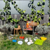 On est là ☺️, avec nos nouveautés chinées sur deux weekends !

• Bocal vert 1,5L Solidex
• Bocaux Le Parfait Lever
• Boîte à 6 oeufs bleue
• Tasses Duralex vertes
• Beurrier Duralex et vache
• Assiette dessert Arcopal « Aster »
• Ramequin Tupperware
• Bol Arcopal « Soleil »
• Moulin à café Moulinex
• Moulin à café MC20 SEB
• Grand sel et poivre Tupperware
• Grand bocal avec bouchon bakelite
• Range couverts vert
• Tupperware soleil jaune
• Tabouret Baumann
• Carafe Empoli verte
• Pot vernissé jaune
• Chaise de camping pliante
• Suspension en rotin

#brocante #brocanteenligne #chineduweekend #retourdechine #arcopal #vintage #arcopalaster #arcopalsoleil #bolarcopal #vaissellevintage #vaissellearcopal #rotin #suspensionrotin #chaisecamping #tabouretbaumann #bocalleparfait #bocallever #bocalsolidex #larochelle #carafeempoli #tupperware #tupperwaresoleil #moulincafevintage